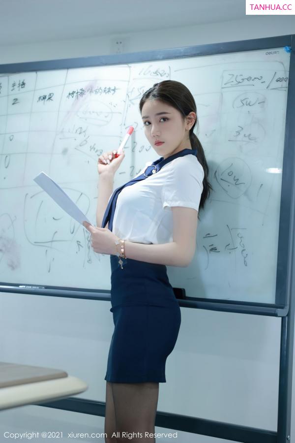 夏西CiCi  模特夏西CiCi 秘书OL剧情系列第4张图片
